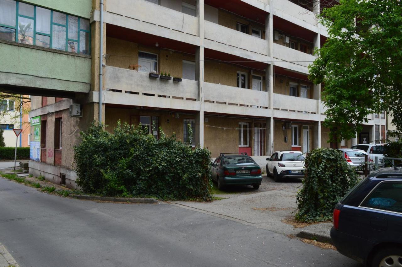 Belvarosi Apartman Peçuy Dış mekan fotoğraf